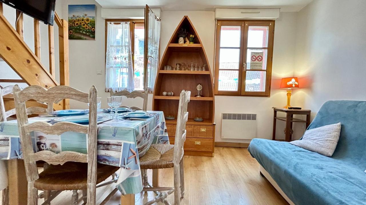 Gites Centre Ville 르크로토이 외부 사진